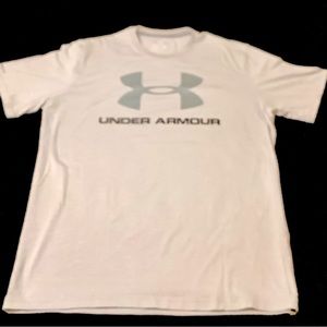 Light Gray Under Armour Charged T-shirt Large